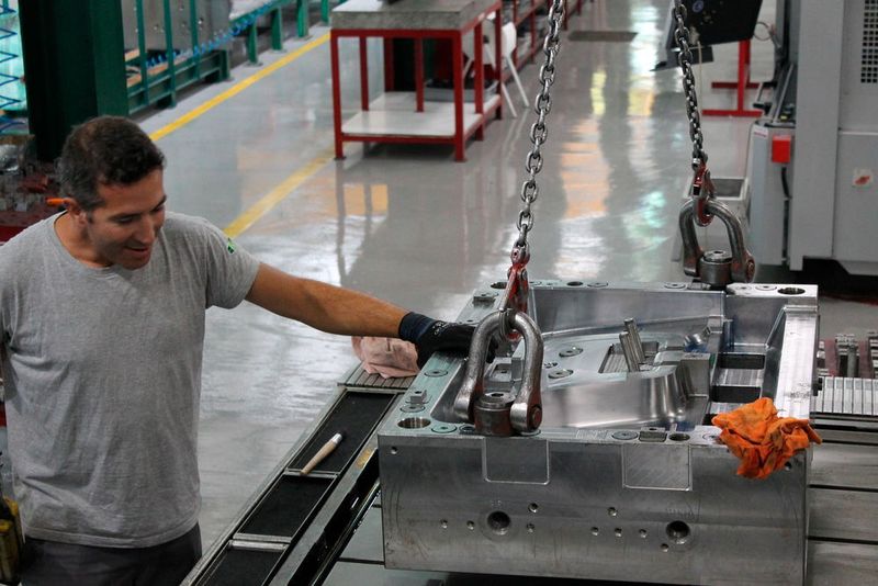 Impressions from ETMM's trip to Portugal in September 2016, which included interesting company visits, organised by Pool-Net, promoting the Engineering & Tooling Cluster and its collective brand 