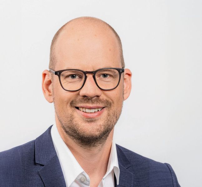 Robin Camenzind, Geschäftsführer der Maxon Switzerland AG: «Wir sind stolz auf die vielfältigen Technologien, die uns und unsere Kunden zum Erfolg verhelfen, und zeigen sie gerne bei dieser einmaligen Gelegenheit.» (Bild: Maxon)