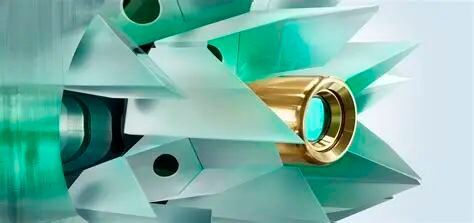 In der Johann-Maus-Straße in Ditzingen ist angesichts der Weltlage die Entscheidung gefallen, dass man bei Trumpf lasergestützte Waffensysteme (Symbolbild) und Komponenten dafür entwickeln und herstellen wird. In den Genuss werde aber nicht jeder kommen ...(Bild:  Trumpf)