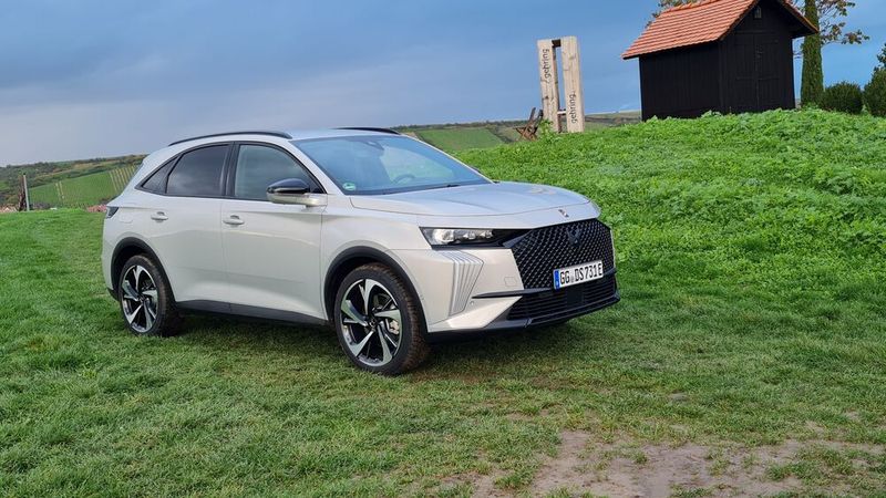 Im DS 7 debütiert ein System zur Fahrerüberwachung per Infrarotkamera. (Bild: Autoren-Union Mobilität / Michael Kirchberger)