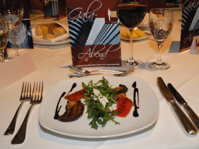 Die Vorspeise, als Auftakt zu einem leckeren Menü. (Archiv: Vogel Business Media)