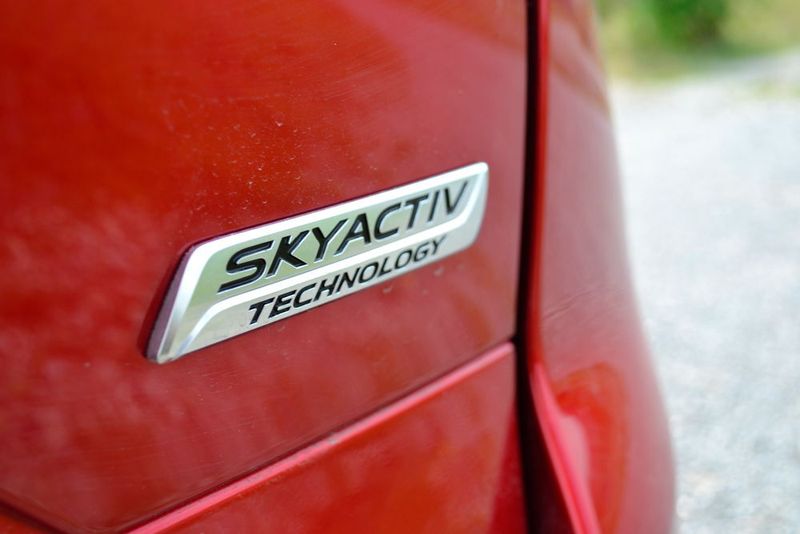 Im Testwagen arbeitete ein 2,2-Liter-Skyactiv-Diesel mit 175 PS. (Seyerlein/»kfz-betrieb«)