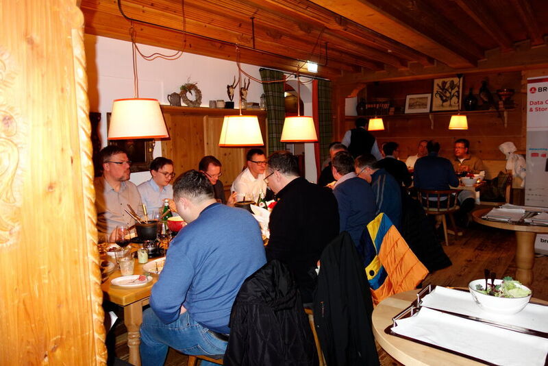 Die perfekte Stärkung nach dem Eisstockschießen. (Vogel IT-Medien GmbH)