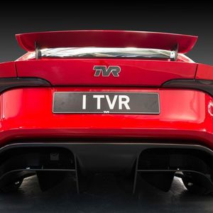 (TVR)