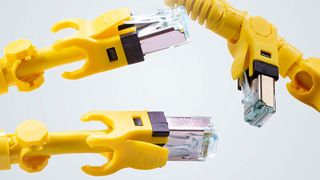 Problemlösung nach Maß mit Standardkomponenten: Harting VarioBoot RJ45 passt sich flexibel an. (Harting)