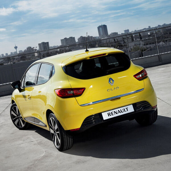 Als Basismotorisierung erhält der Bestseller den sparsamen1,2-Liter-Benziner mit 55 kW/75 PS. (Renault)