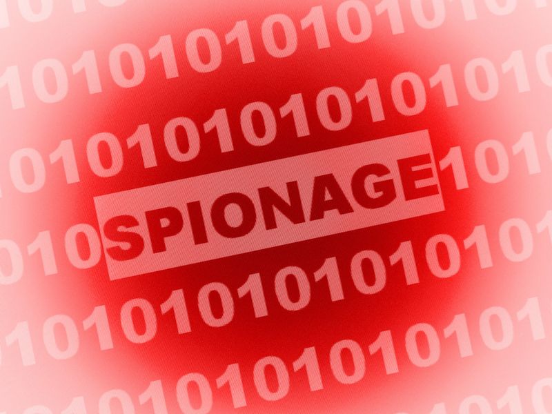 Etablierte nationale Akteure, etwa Geheimdienste, werden ihre Fähigkeiten ausbauen, um unbemerkt in Zielsysteme und Netzwerke einzudringen und dort Schadsoftware zu verstecken. Cyber-Kriminelle agieren immer ähnlicher: Sie konzentrieren sich darauf, Überwachungssysteme zu umgehen, hochwertige Informationen zu sammeln und geistiges Eigentum zu stehlen. (© bofotolux - Fotolia.com)