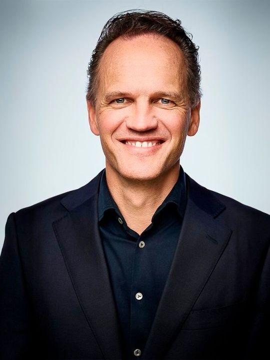 Lars Neumann trägt bei der Deutschen Telekom die konzernweite Verantwortung für das gesamte Cloud-Angebot unter dem Dach T Cloud.(Bild:  Deutsche Telekom)