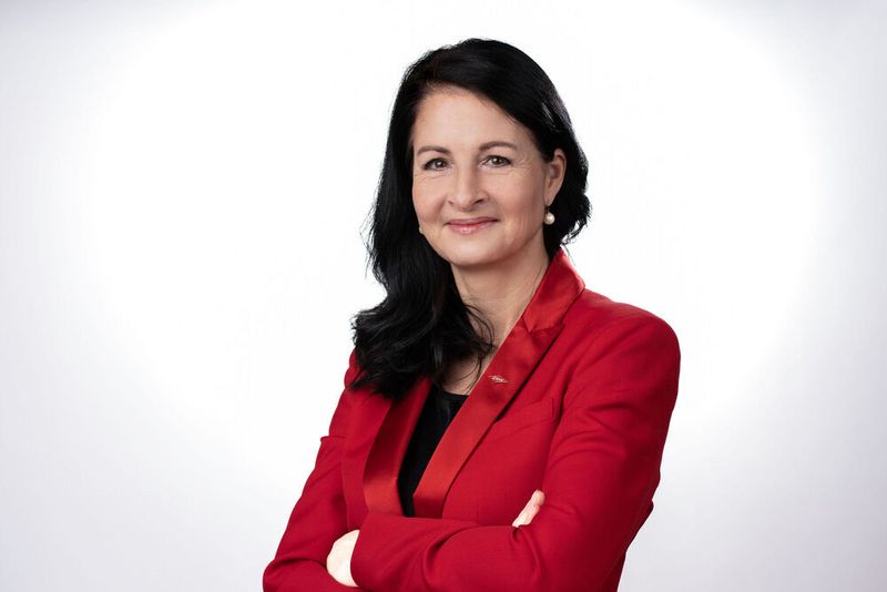 Julia S. Schlenz übernimmt die Leitung von Dow Deutschland, Österreich und Schweiz. (Bild: Enso Photography Zurich)