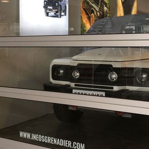 Die ersten Modelle des Grenadier sind schon zu sehen – hier gefunden in der Motorworld Böblingen.(Bild:  Peter Diehl)