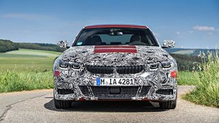 Das neue Frontdesign des BMW 3er dürfte hohen Wiedererkennungswert bieten. (Bild: BMW)