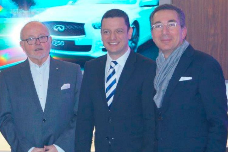 Feiern gemeinsam die Eröffnung des Infiniti-Centers Bremen: Volker Möhler (Geschäftsführender Gesellschafter), Infiniti-Deutschlandchef Michael Briante, Dittmar Schreyer (Geschäftsführender Gesellschafter).  (Foto: Möhler Gruppe)