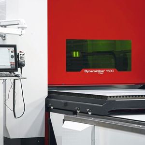 Die Dynamicline-Maschine von TCI Cutting schneidet in der Version mit 8-kW-Laser bis zu 30 mm dickes Material. Sie beschleunige mit satten 3 g, positioniere außerdem besonders dynamisch und präzise mit 0,03 mm/m.