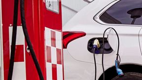Im Markt der Plug-in-Hybride wächst der Preisdruck, nicht zuletzt wegen hoher Rabatte auf BYD-Modelle. (Bild: Mitsubishi)
