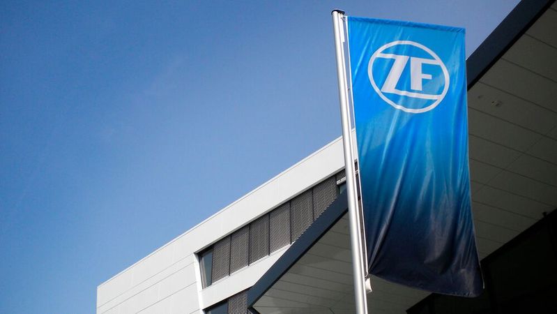 ZF strukturiert weiter um – und muss höhere Summen bilanziell abschreiben.(Bild:  ZF Friedrichshafen AG)
