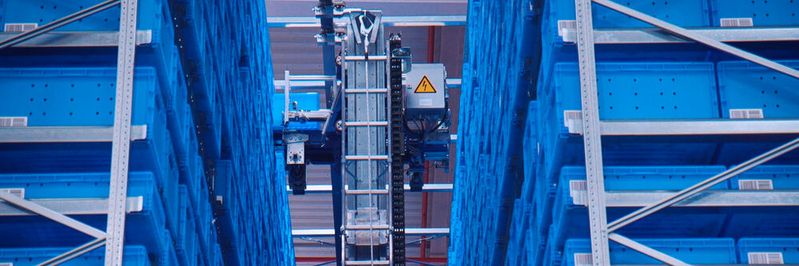 Das neue Warehouse in San Fernando de Henares im Osten von Madrid dient Thyssenkrupp Elevator als zentrale Verwaltungs- und Lagerstelle für Kunden in Spanien, Portugal und Italien.(Bild:  Thyssenkrupp Elevator)