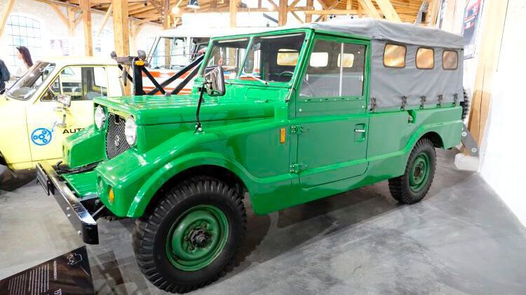 „Ein Mazda, den Mazda selbst nicht kennt!“, erzählt der Gründer des deutschen Mazda-Museums Walter Frey schmunzelnd im Gespräch. Verständlich, denn schließlich wurde der Pathfinder XV-1, allgemein als Mazda Jeep bezeichnet, von 1970 bis 1973 ausschließlich in einem Montagewerk in Burma nur für den birmanischen Markt gebaut. Die als CKD-Bausätze importierten Fahrzeuge wurden hauptsächlich von birmanischen Militär-, Polizei- und Regierungsbeamten eingesetzt.  (Bild: Dominsky/»kfz-betrieb«)