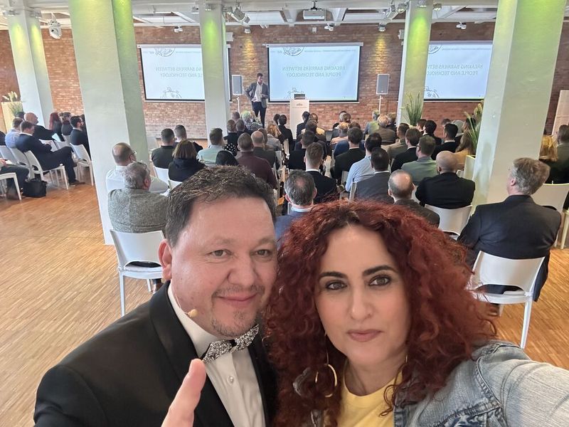 Habt Ihr eigentlich die coole Fliege vom Gerit gesehen? (Bild: Vogel IT-Medien GmbH)