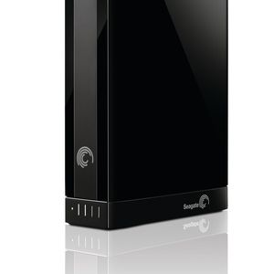 Die Backup-Plus-Geräte gibt es auch als Desktop-Variante.