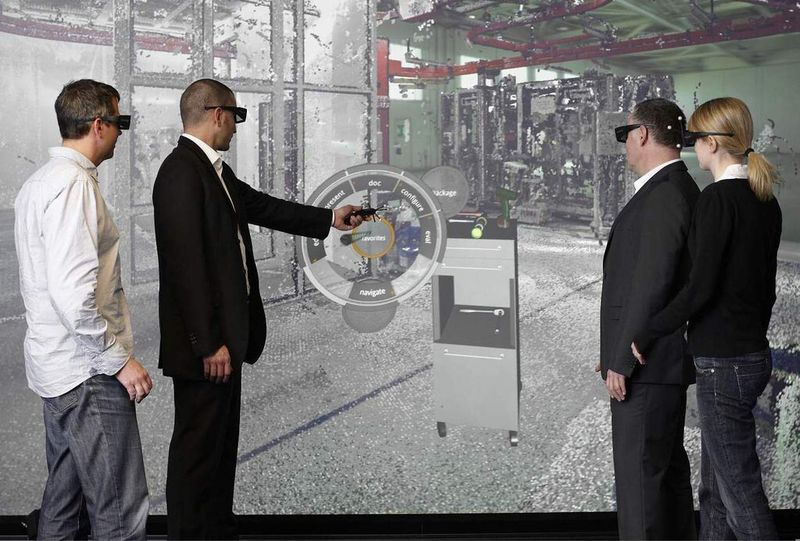 Mit einem mehrarmigen Fly-Stick kann im dreidmensionalen Modell navigiert werden. (Bild: Ci-base)