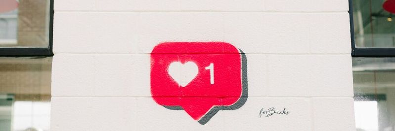 Die aktuelle Erhebungswelle der B2B-Social-Media-Studie 2026/27 richtet sich an B2B Unternehmen aller Größen und Branchen im DACH-Raum – von Industrie, IT und Energie über Handel und Gesundheitswesen bis zu Medien- und Kommunikationsunternehmen. (Bild:  Unsplash)