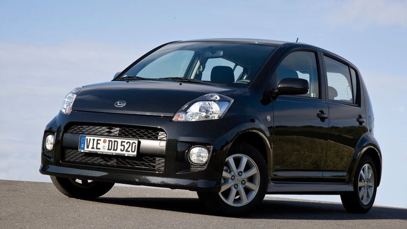 Den Sirion führte Daihatsu Anfang 1998 ein. Ihn gab es auch hierzulande zu kaufen. ( SLX)