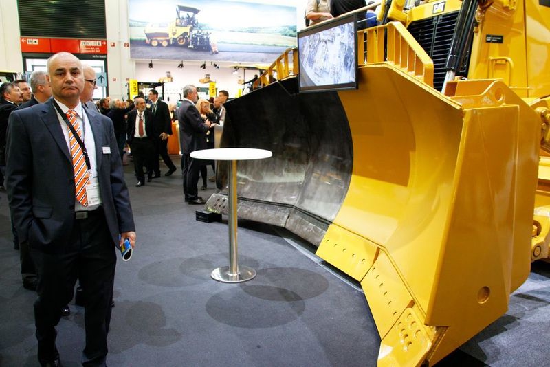 Beinahe ein Besucher pro Quadratmenter: 575.000 Quadratmeter, 3.421 Aussteller und 535.065 Besucher (Stand 2013) (Richter/konstruktionspraxis)