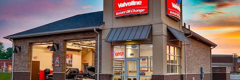 Wireless-WAN-Lösungen kommen beispielsweise bei der Vernetzung von Filialen zum Einsatz.(Bild:  Valvoline)