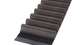 Dank Hybrid-Zugstrang aus Glas und Carbon und spezieller Mischung eignet sich der Synchroforce Carbon für den Einsatz in Hochleistungsantrieben. (Contitech)