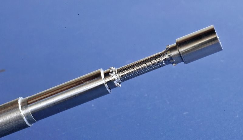 Bild 3: Präzise Werkzeuge, die fast immer aus Edelstahl bestehen, geben den Stents ihre Form. (Bild: Kern)