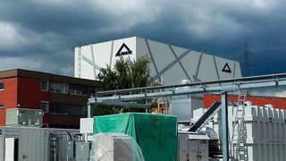 Grünes Licht für saubere Energie: Bei Friatec entsteht das erste Brennstoffzellenkraftwerk der Megawatt-Klasse in Europa. (Friatec)