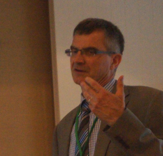 Macht sich für Knowledge-Transfer stark: „Ein Kollaterallschaden der Verschlankung ist häufig die Errosion von Wissen!“ sagt Dr. Harald Richter, leiter SE-EC, Merck (Bild: PROCESS)