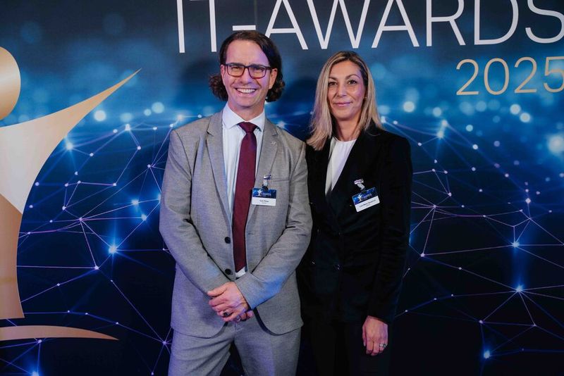 Falk Pfitzer (Bechtle) und Lara Maier-Geuenich (Sophos). (Bild: Manuel Emme Fotografie)