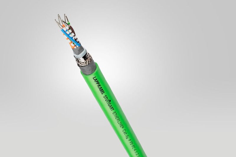 Lapp bringt seine neue Ethernet-Leitung mit auf die Messe. Die Ethernet-Leitung mit Fast-Connect-Anschluss Etherline eignet sich vor allem für den dauerbewegten Einsatz in Schleppketten und für kurze Übertragungsstrecken. Durch den „Fast Connect“-Aufbau soll sich Etherline mit nur wenigen Handgriffen an gängige Steckverbinder anschließen lassen. Hannover Messe: Halle 11, Stand C03.  (Bild: Lapp)