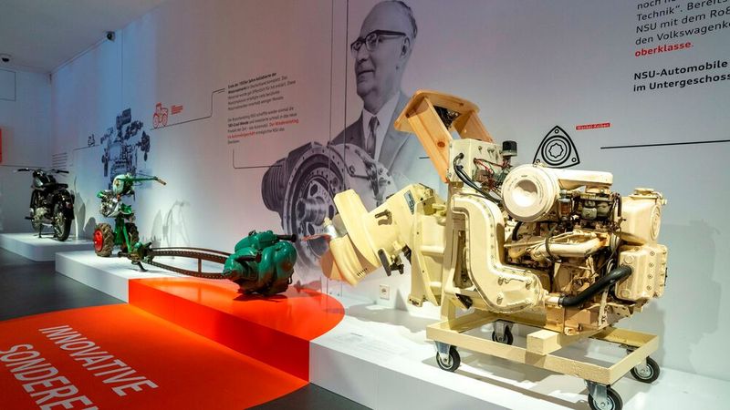 Seltenes Exemplar: Der 135 PS starke „Marine RO 135“ war das zweite Modell eines Kreiskolben-Bootsmotors von NSU. Beide blieben eine Randerscheinung im Bootssport. (Bild: Audi AG)