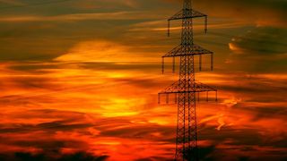 Hackerangriffe auf das deutsche Stromnetz: Gerade regionale Anbieter sind häufig nur unzureichend gegen Cyberangriffe geschützt. (Bild: Pixabay)