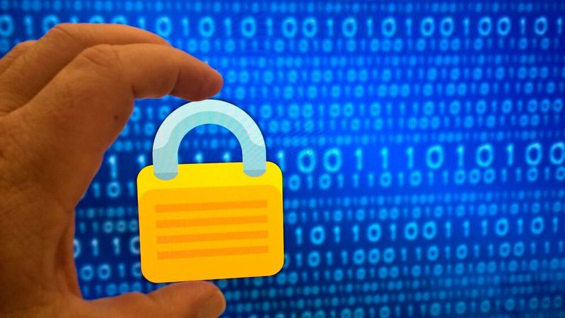 IT-Organisationen müssen sich der Herausforderung stellen, auch die industrielle Betriebstechnik abzusichern. Dabei ist aktives und passives Scanning wichtig. IT-Organisationen müssen sich der Herausforderung stellen, auch die industrielle Betriebstechnik abzusichern. Dabei ist aktives und passives Scanning wichtig.