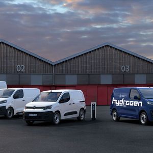 Damit bietet Citroën Transporter mit allen Antriebsvarianten an: Verbrennungsmotor, Batterie und Brennstoffzelle.