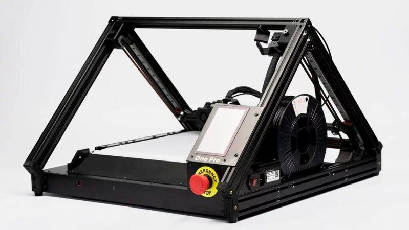 Das Start-up I-Factory-3D und dessen Partner Plasmics haben mit dem 3D-Drucker One Pro erneut bewiesen, dass die serienmäßige additive Fertigung sich lohnt. Hier erklären die Protagonisten, warum das so ist und welche anderen Vorteile man sich ins Haus holen kann.(Bild:  I-Factory-3D)