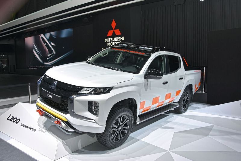 Europapremiere feiert das Facelift des Mitsubishi L200. (Simon/»kfz-betrieb«)
