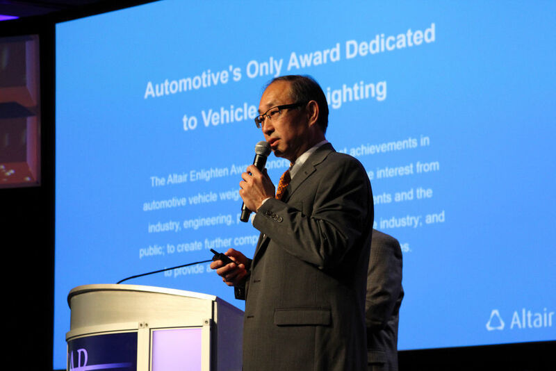 Richard Yen, Senior Vice President, Global Automotive bei Altair, führte durch die Preisverleihung des Altair Enlighten Award. (Altair)