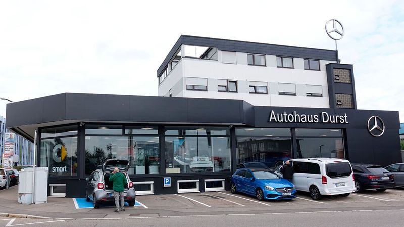Der Neuwagenverkauf steht im Autohaus Durst nicht mehr im Mittelpunkt. Doch sein Servicepotenzial nutzt der Betrieb vorbildlich aus. (Bild: Rosenow/»kfz-betrieb«)