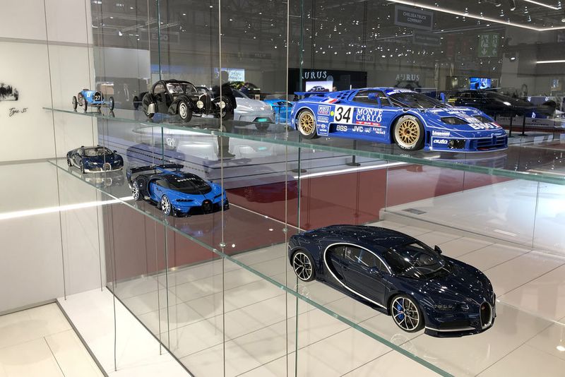 Eine Abteilung für Normalos hatte der Hersteller auch mit am Stand. (Seyerlein/»kfz-betrieb«)