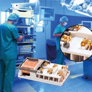 Bild 2: Da die Sicherheitsrelais OA 5622 mit Mischbestückung optional an unterschiedliche Anforderungen angepasst werden können, sind sie auch für kritische Bereiche wie den OP geeignet.