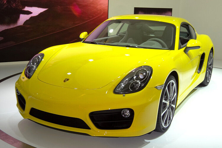 Die dritte Generation des Cayman stellte Porsche auf der Los-Angeles-Auto-Show 2012 (1. – 9.12.2012) vor. Der Sportler ist leichter und stärker als sein Vorgänger. (Foto: ampnet)