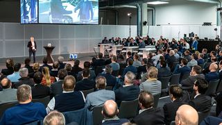 340 Händler und Dienstleister für das Gebrauchtwagenbusiness kamen im Februar zum Deutschen Remarketing Kongress 2020 nach Würzburg. (Bild: Stefan Bausewein)