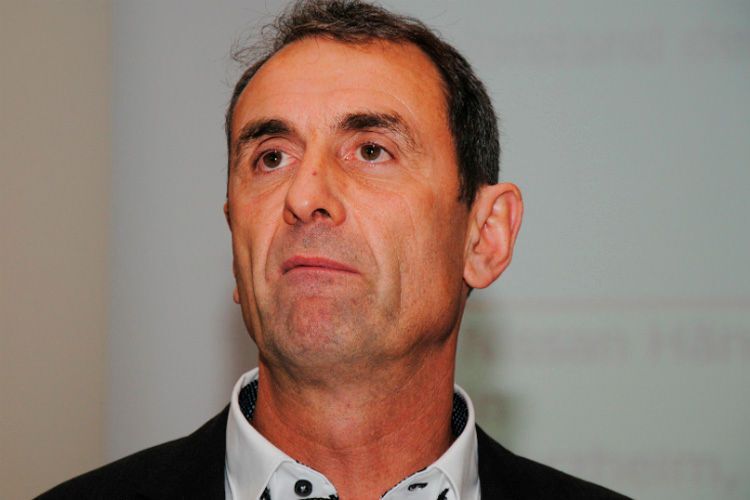 Markus Walter, Vorstandsmitglied Nissan-Händlerverband, gab einen Einblick in die Themen und Erfolge des Arbeitskreises Aftersales und Qualität. (Foto: Baeuchle)