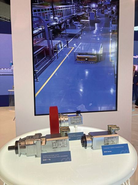 Für den Antrieb autonomer mobiler Roboter und AGVs steht ein modulares Baukastensystem zur Verfügung. (Bild: Stefanie Michel)