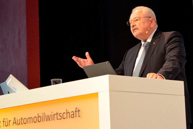 ZDK-Präsident Jürgen Karpinski: „Derzeit herrscht eine große Unsicherheit im deutschen Kfz-Handel.“ (Rehberg/»kfz-betrieb«)