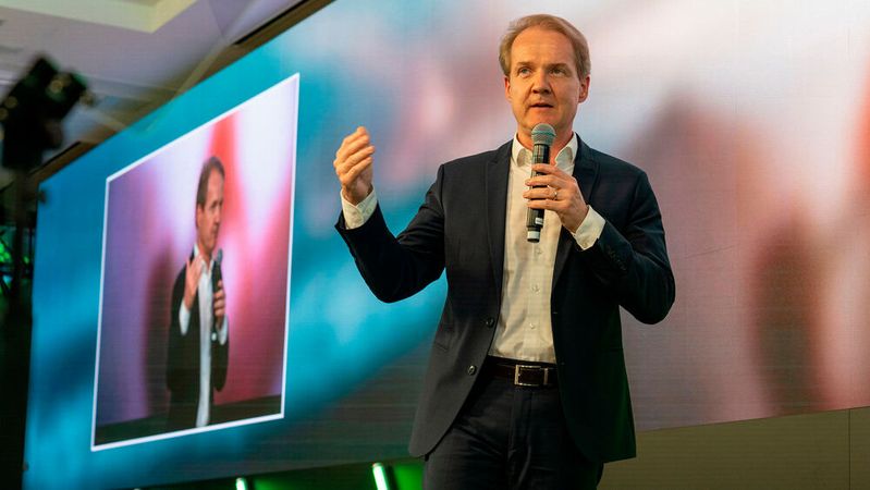 Andreas Schick, Produktionsvorstand von Schaeffler, bei der Verleihung der Schaeffler Supplier Awards.(Bild:  Schaeffler)